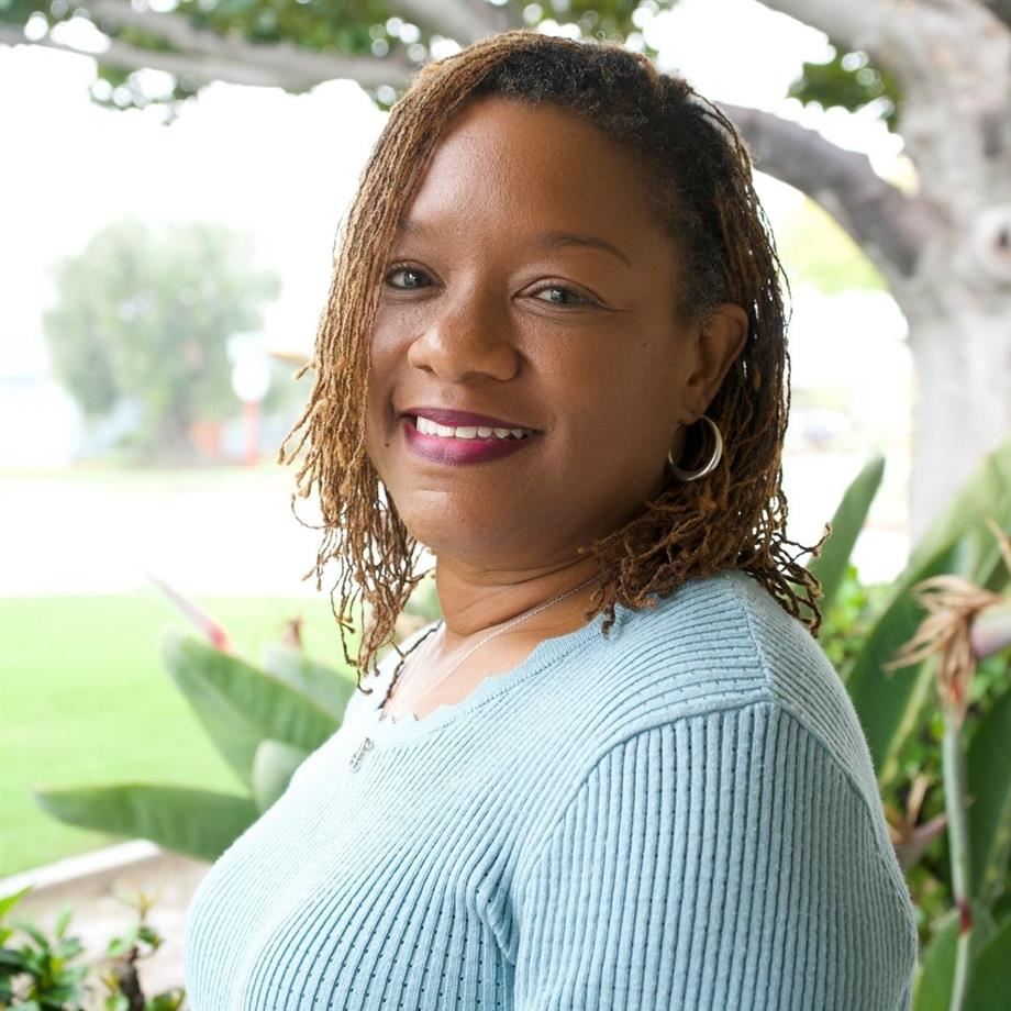 Headshot of Dr. Didi Watts