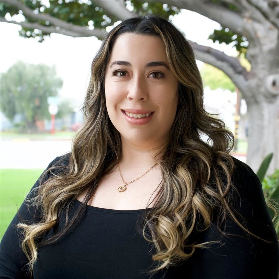 Headshot of Kimberly Barajas
