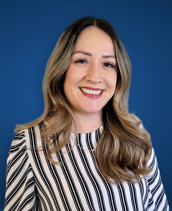 Elsy Rosado - headshot
